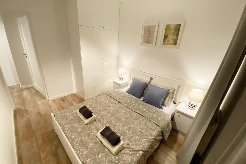Exclusive 2Br! Apartment Near City Center +Netflix Varsó Kültér fotó